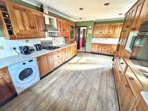 Photo 11- click for photo gallery